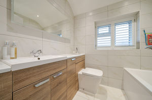 Bathroom angle 2- click for photo gallery